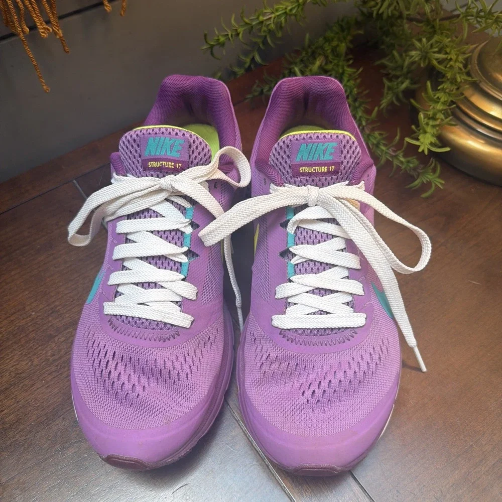 Nike lace women